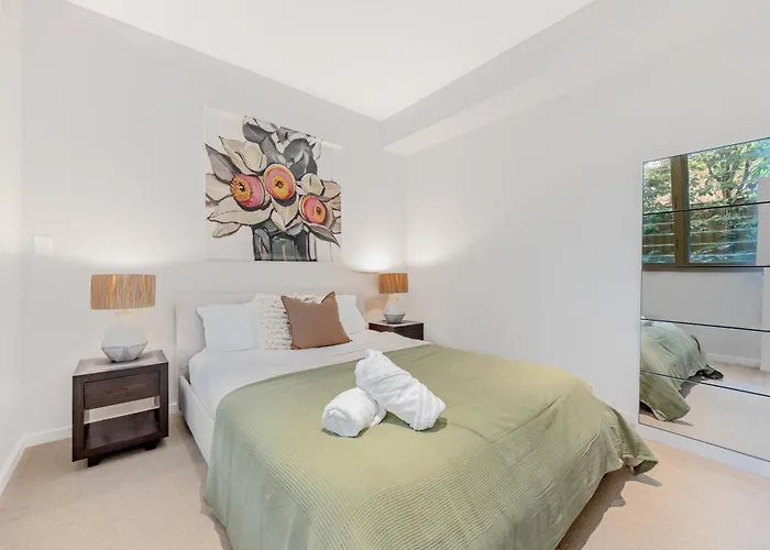 Modern & Quiet 1Br Apartment With Private Garden In Bondi Close To The Beach